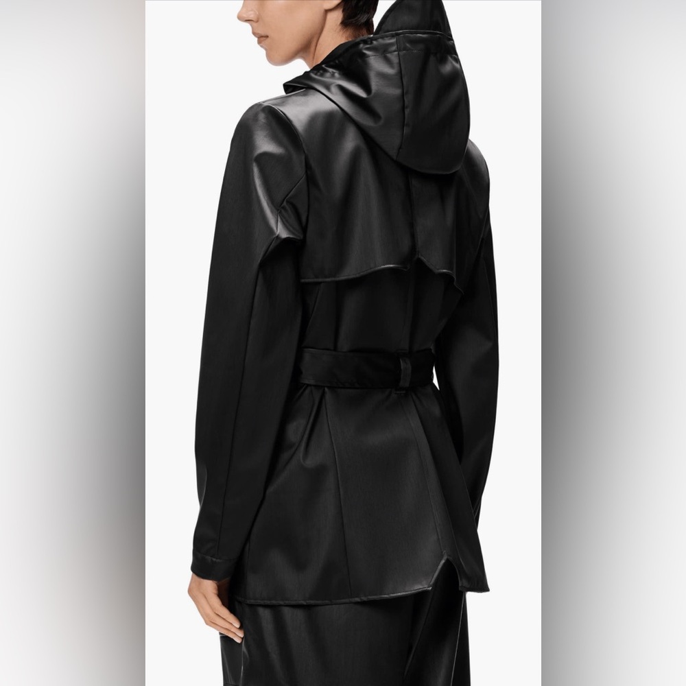 Rains Curve Waterproof Rain Jacket